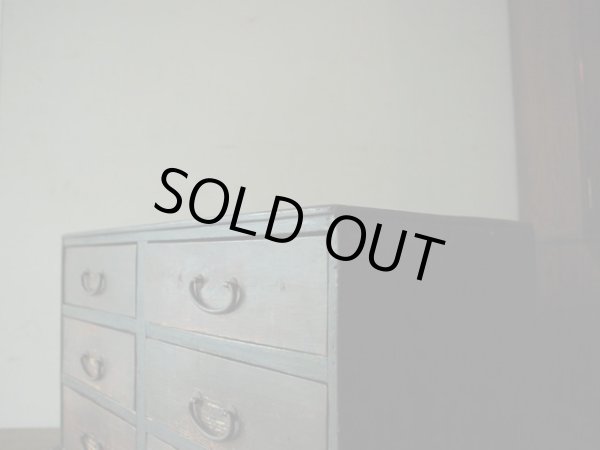 画像6: アンティーク 小ぶりな6杯引出し箪笥 時代家具