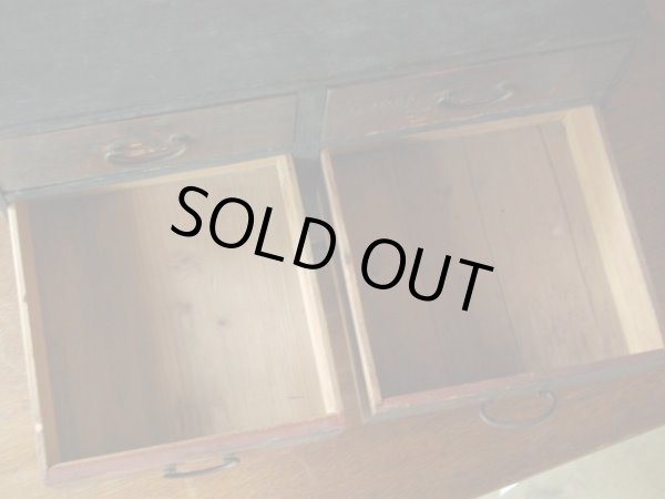 画像13: アンティーク 小ぶりな6杯引出し箪笥 時代家具