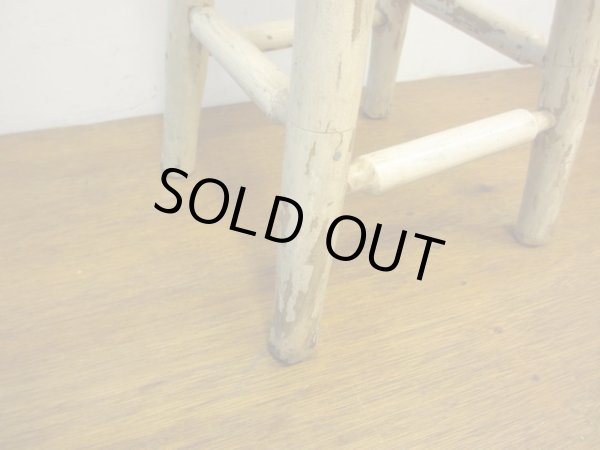 画像8: アンティーク シャビーな丸椅子 スツール