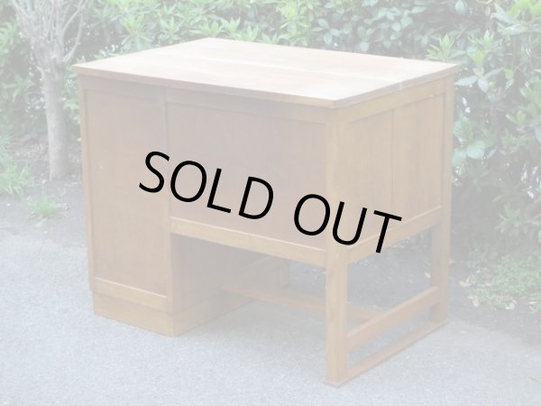 画像4: アンティーク　桜材の片袖デスク