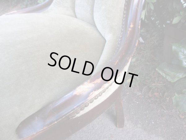 画像9: アンティーク シングルソファ モスグリーン ロココ調 一人掛け (2)