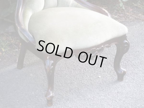 画像7: アンティーク シングルソファ モスグリーン ロココ調 一人掛け (1)