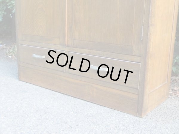 画像12: ヴィンテージ 木味良いガラス本箱 キャビネット 楢材