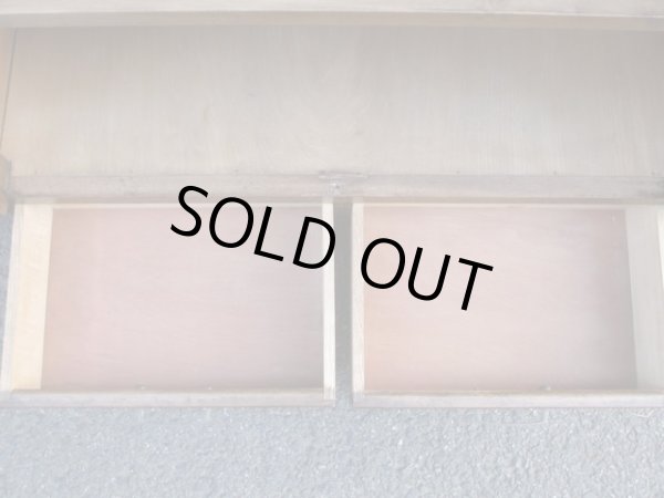 画像16: ヴィンテージ 木味良いガラス本箱 キャビネット 楢材