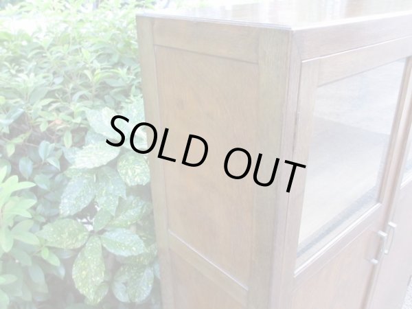 画像9: ヴィンテージ 木味良いガラス本箱 キャビネット 楢材