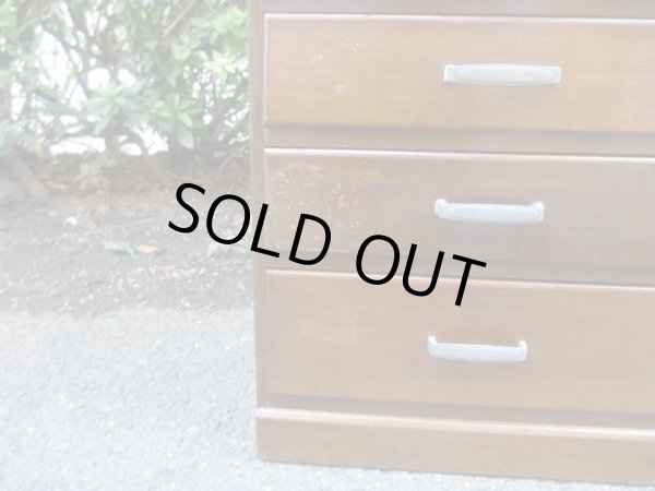 画像11: アンティーク 深い木味の7杯引出し ドロワー A4