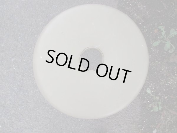 画像3: アンティーク　くすんだカーキ色のリングスツール 丸椅子