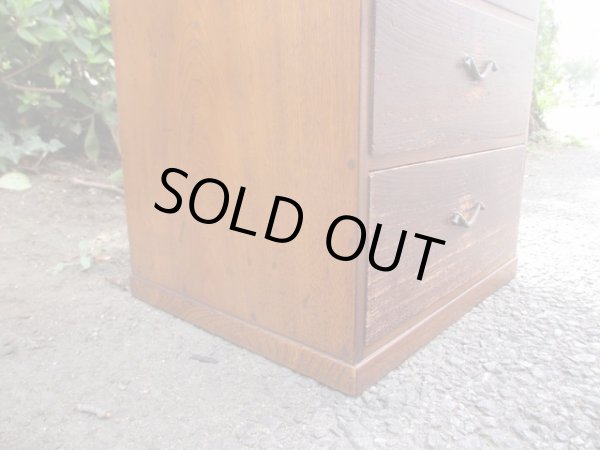 画像9: アンティーク　深い木味の5杯小引出し