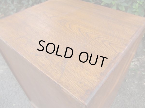 画像10: アンティーク　深い木味の5杯小引出し