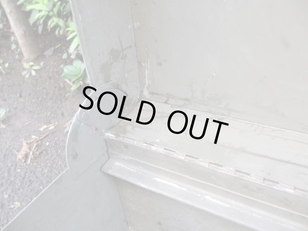 画像15: アンティーク ジュラルミン製トランク