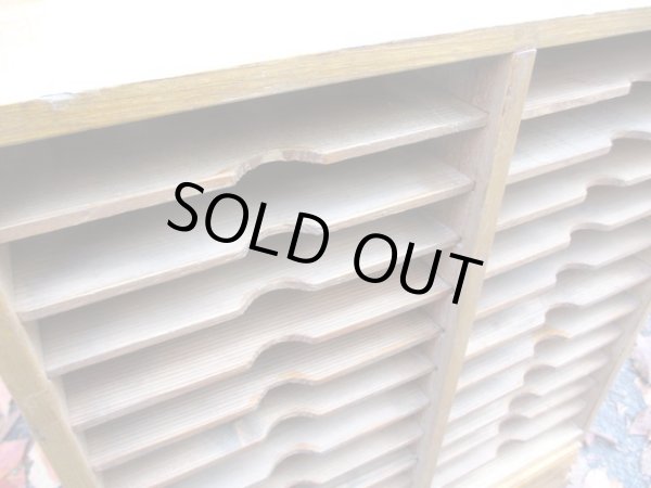 画像8: アンティーク 木味良い レターケース カルテ書類棚