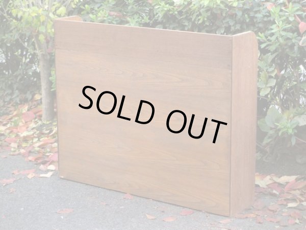 画像4: アンティーク 木味良い 飾り棚 シェルフ