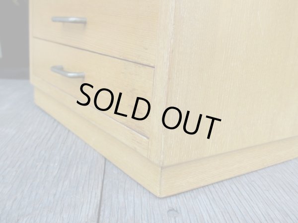 画像9: ヴィンテージ 明るい木味の7杯小引出し A4