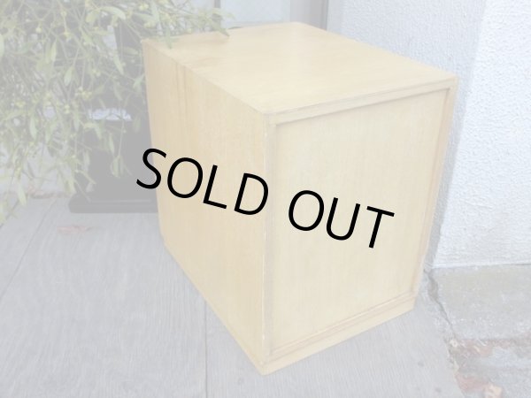 画像4: ヴィンテージ 明るい木味の7杯小引出し A4