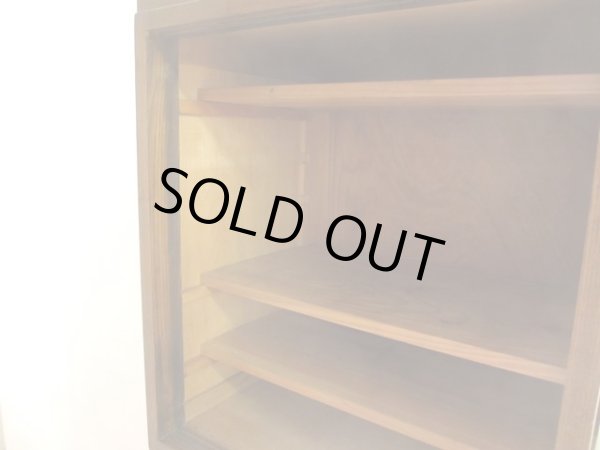 画像8: アンティーク ダイヤガラスのガラス戸棚 食器棚