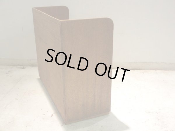 画像5: 木味良い 段違い棚板の飾り棚