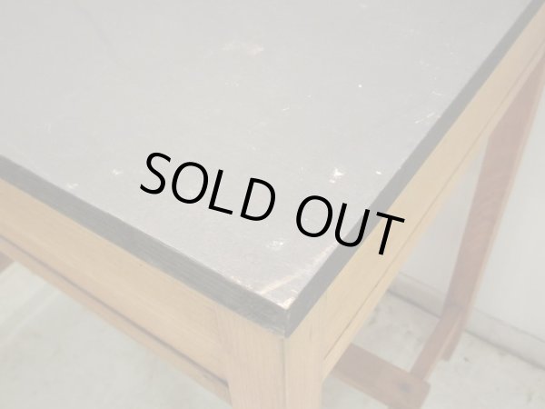 画像14: アンティーク モダンな色味の平机