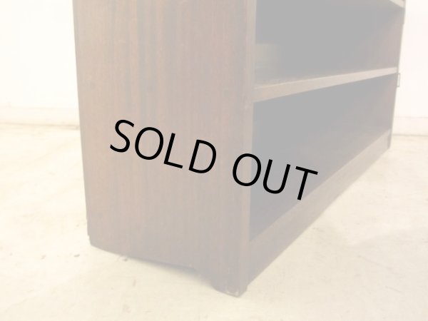 画像11: アンティーク ラワン無垢材の収納棚 (2)