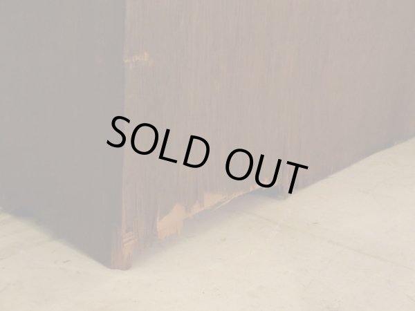 画像13: アンティーク ラワン無垢材の収納棚 (2)