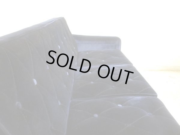 画像3: レトロモダンなネイビーの3人掛けソファ 3P