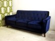 画像1: レトロモダンなネイビーの3人掛けソファ 3P