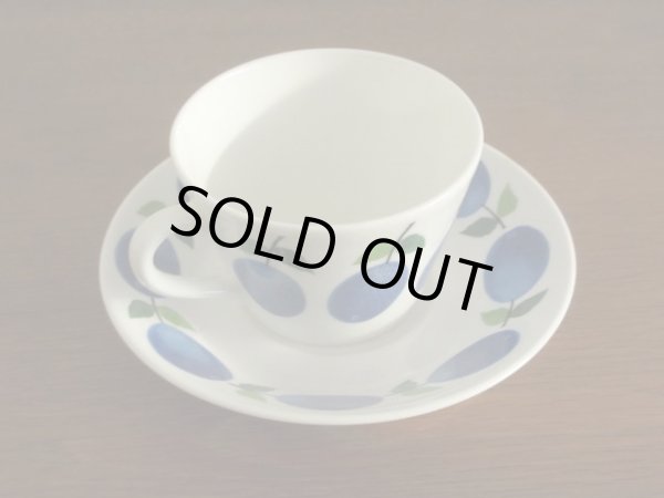 画像2: ヴィンテージ グスタフスベリ プルーヌス カップ&ソーサー (1)