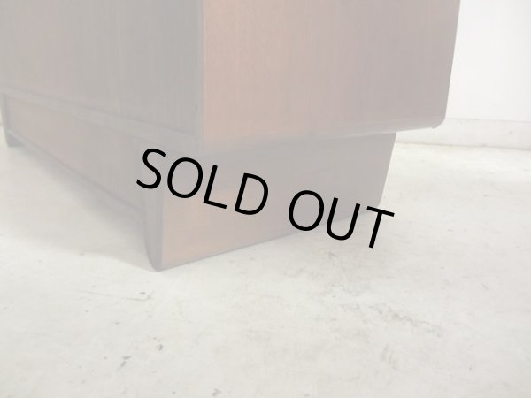 画像13: ヴィンテージ ジャパニーズモダンなガラス戸棚 ローボード