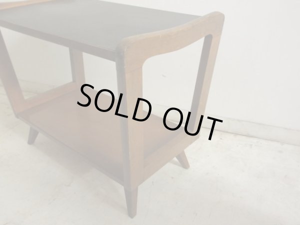 画像6: ヴィンテージ 明るい木味の台形サイドテーブル