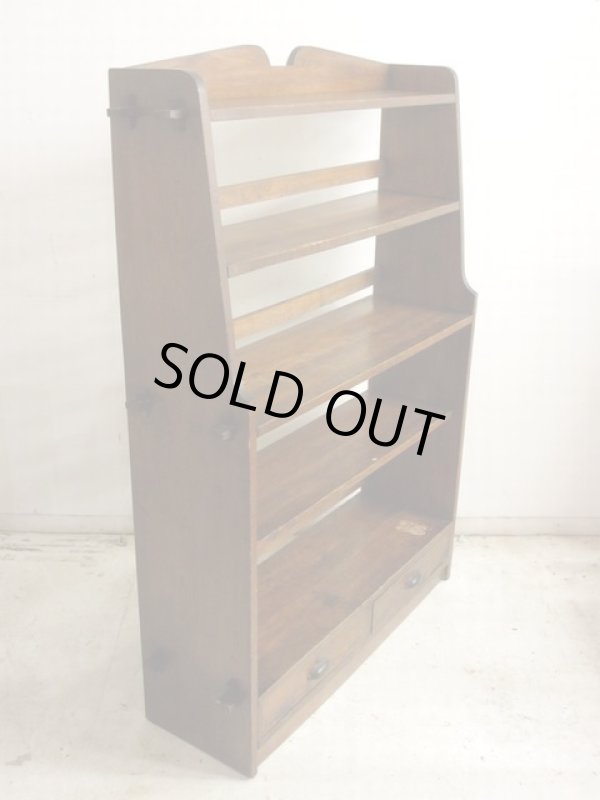 画像2: アンティーク 楢無垢材の重厚なクサビ本棚