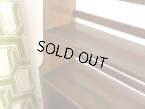 画像7: アンティーク 楢無垢材の重厚なクサビ本棚