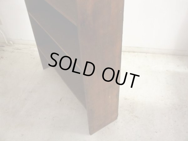 画像9: ヴィンテージ ラワン無垢材の素朴な収納棚 本棚