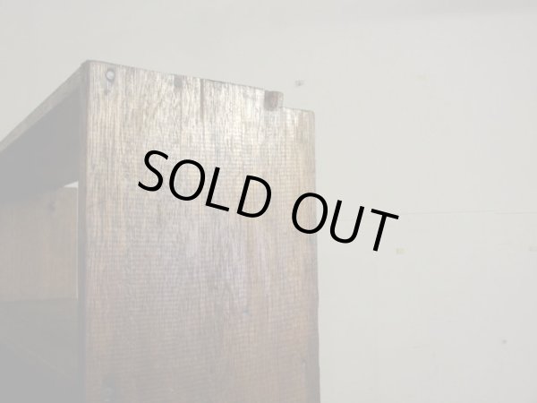 画像11: ヴィンテージ ラワン無垢材の素朴な収納棚 本棚