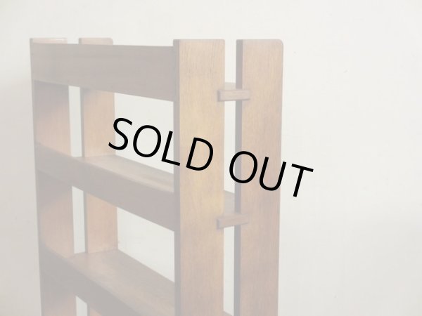 画像6: 明るい木味 古い楢無垢材本棚 ブックシェルフ