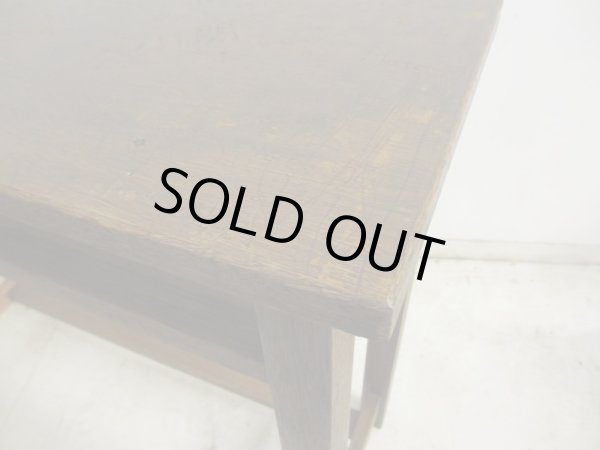 画像9: 昭和レトロ 古い学校の机 木製デスク (2)