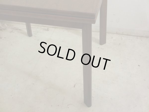 画像8: 深い木味のエクステンションダイニングテーブル 