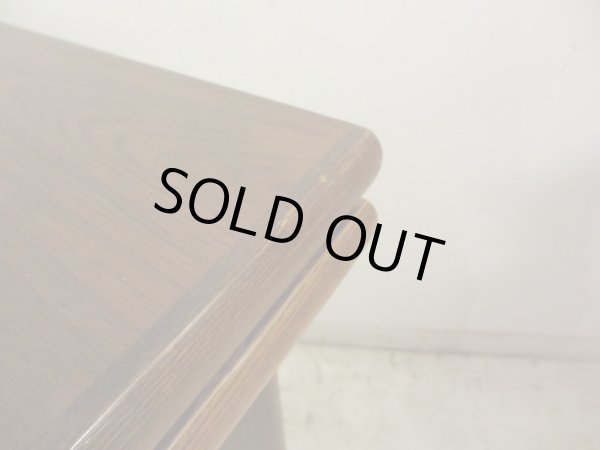 画像13: 深い木味のエクステンションダイニングテーブル 