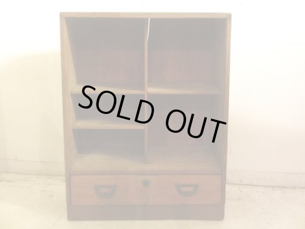 画像6: アンティーク 乾いた木味の素朴な収納棚