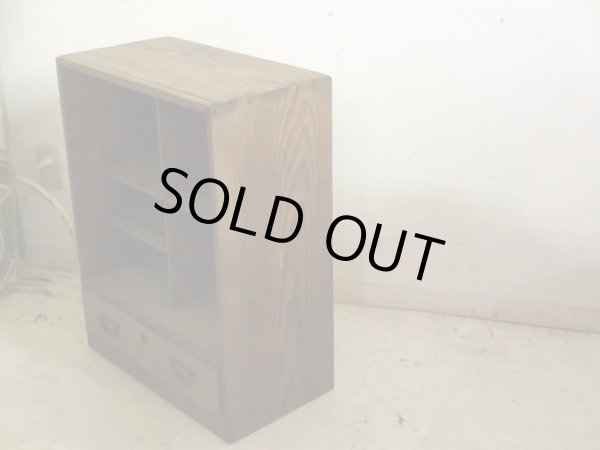 画像4: アンティーク 乾いた木味の素朴な収納棚