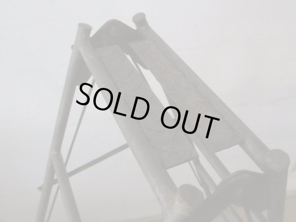 画像5: ヴィンテージ 鉄製の脚立 