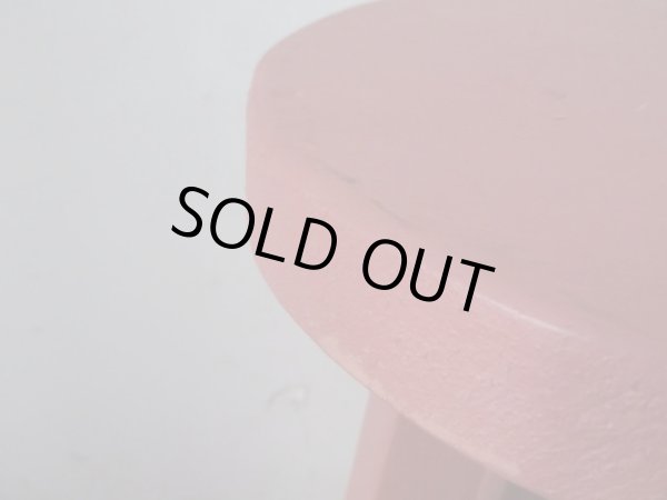 画像8: ヴィンテージ ぼってりしたピンクの丸椅子 スツール