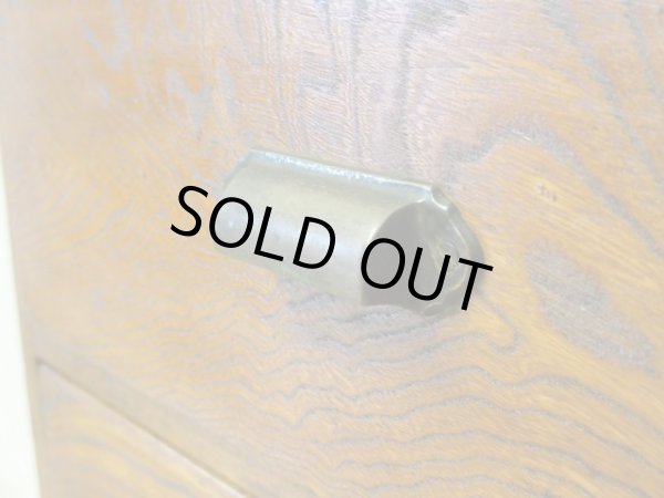 画像11: アンティーク 木目の美しい3杯引出し