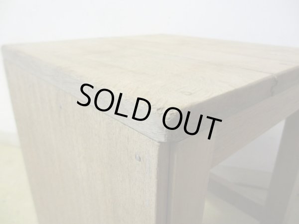 画像5: ヴィンテージ 枯れた木肌の図工椅子 スツール (2)