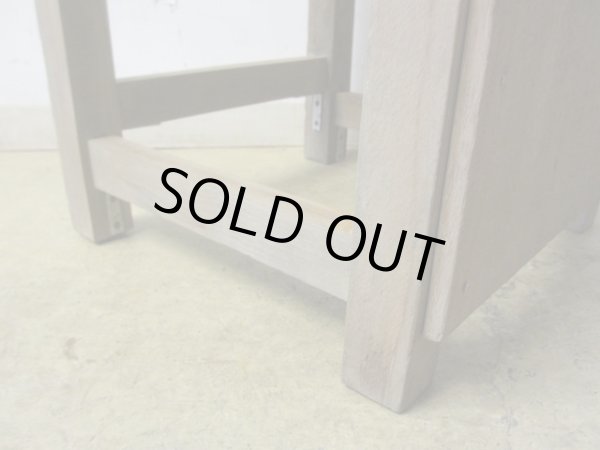 画像11: ヴィンテージ 枯れた木肌の図工椅子 スツール (4)