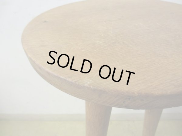 画像6: ヴィンテージ ナラ材 3本脚のハイスツール 花台