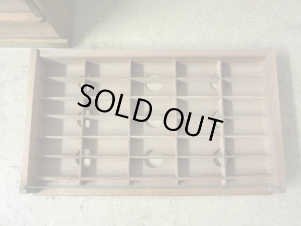 画像12: ヴィンテージ 手芸屋さんの糸ケース ショーケース