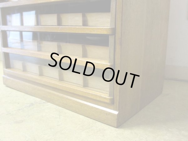 画像15: ヴィンテージ 手芸屋さんの糸ケース ショーケース