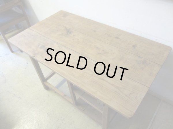 画像6: アンティーク 乾いた木肌の素朴な作業台 陳列台