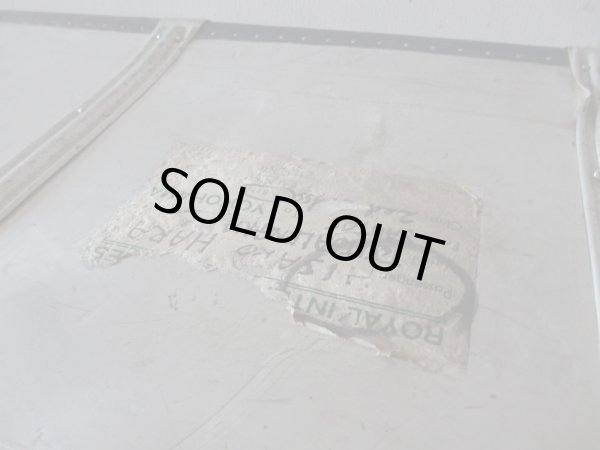 画像9: アンティーク 大型 アルミトランク (2)