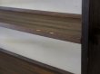 画像9: アンティーク 深い木味 ラワン無垢材の楔本棚 ブックシェルフ