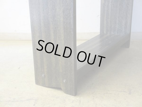 画像8: アンティーク シックな色味のラワン無垢材本棚 